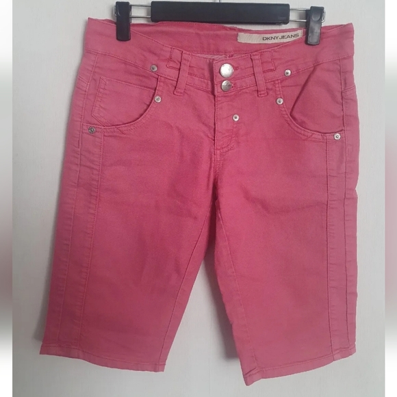 DKNY Pink Ladies Denim Shorts US 6 10/12 uk 30" waist 90s Y2K - Picture 2 of 8